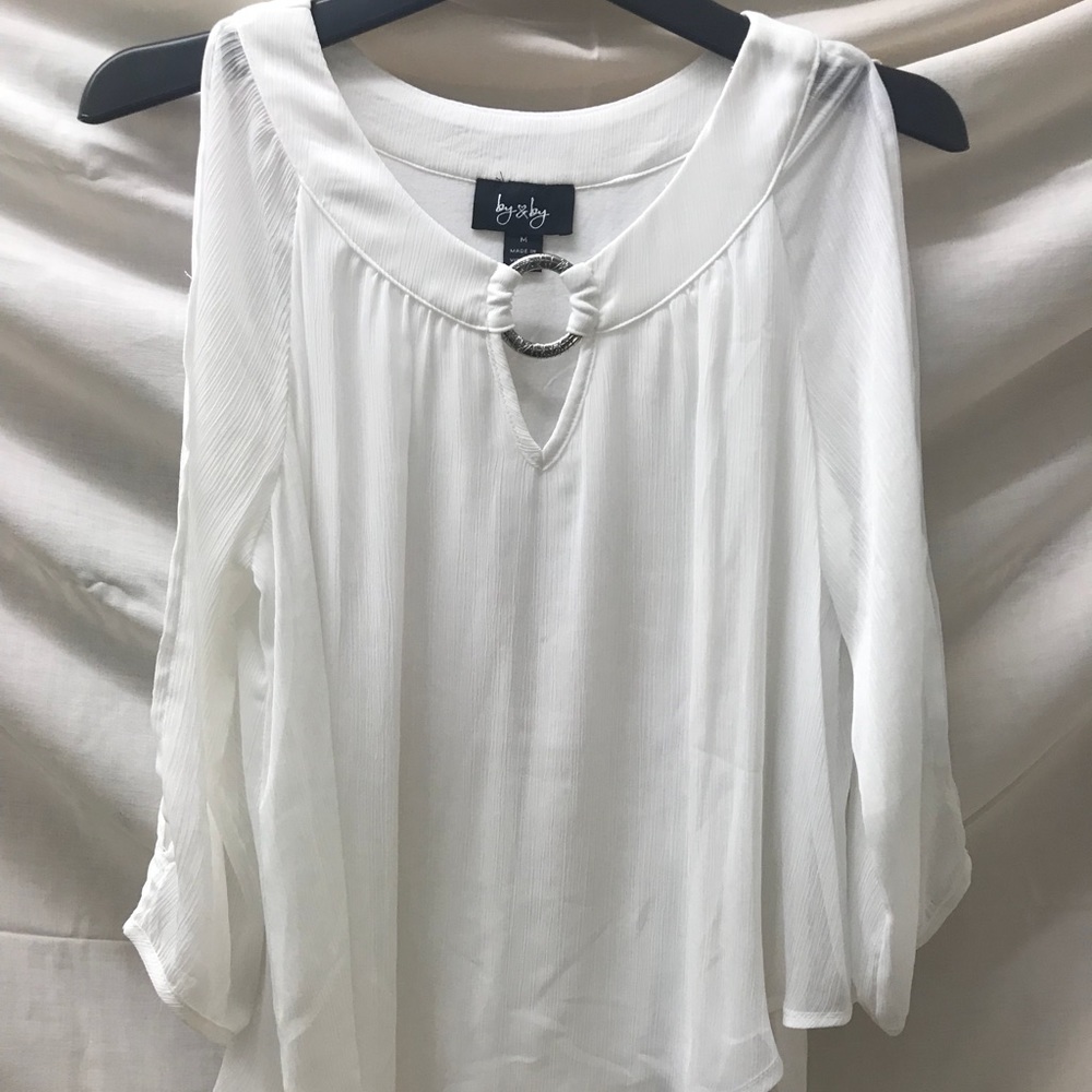 FLOWY VNECK Open Sleeve Blouse